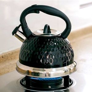BTaT- Tea Kettle, 2.8 Quart / 3 L - black - new in the box